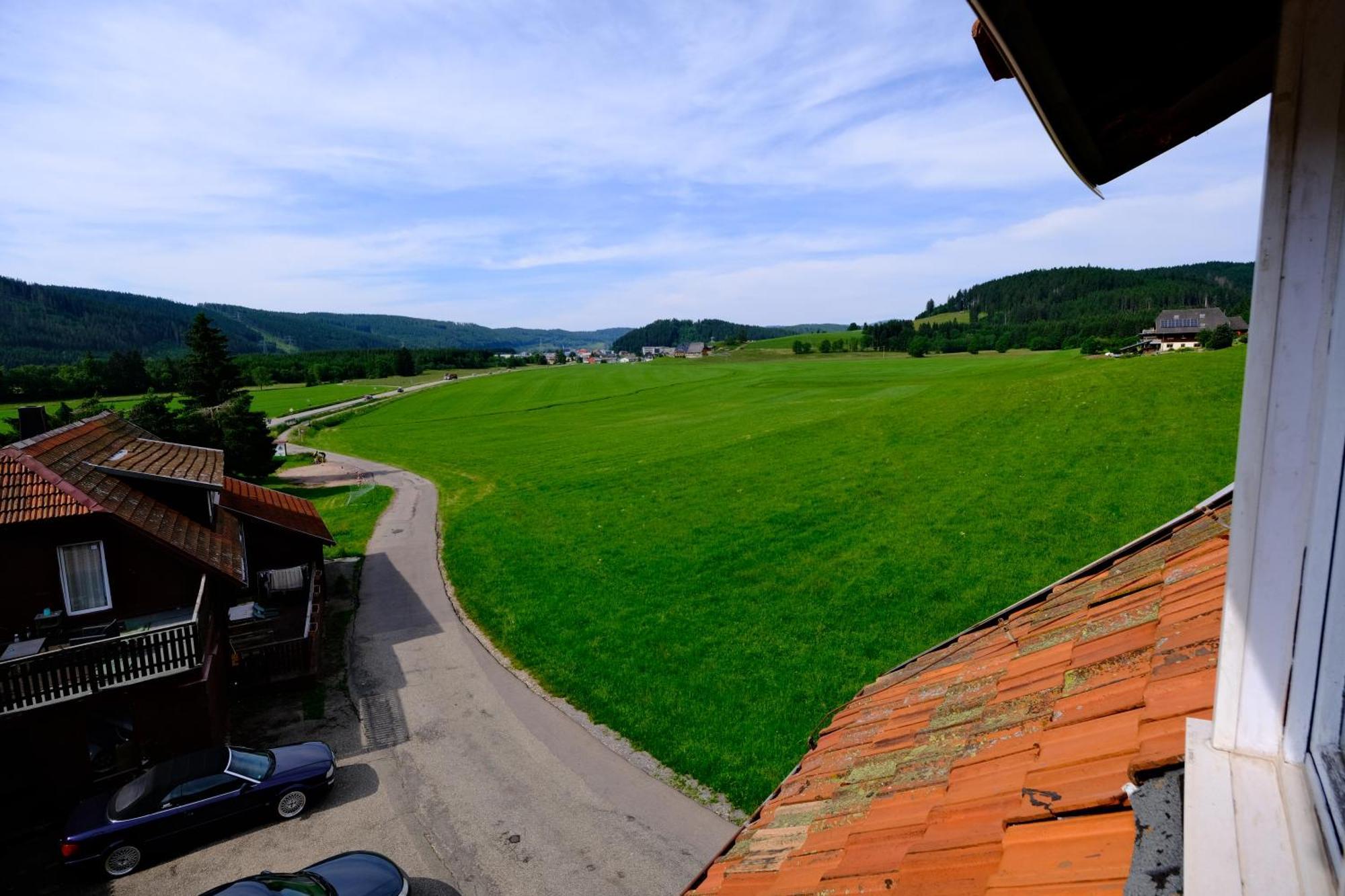 B Und B Titisee Hotel Sonnenmatte Nahe Badeparadies Titisee-Neustadt Exterior foto